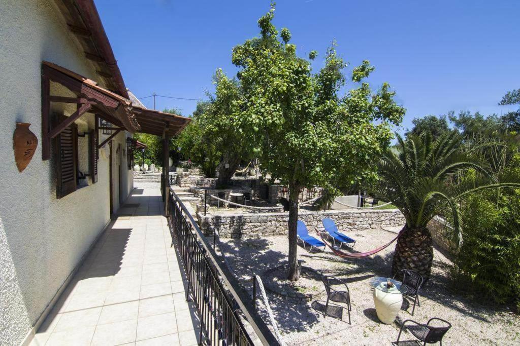 Garden Apartment Rellas Mpogdanatika Dış mekan fotoğraf